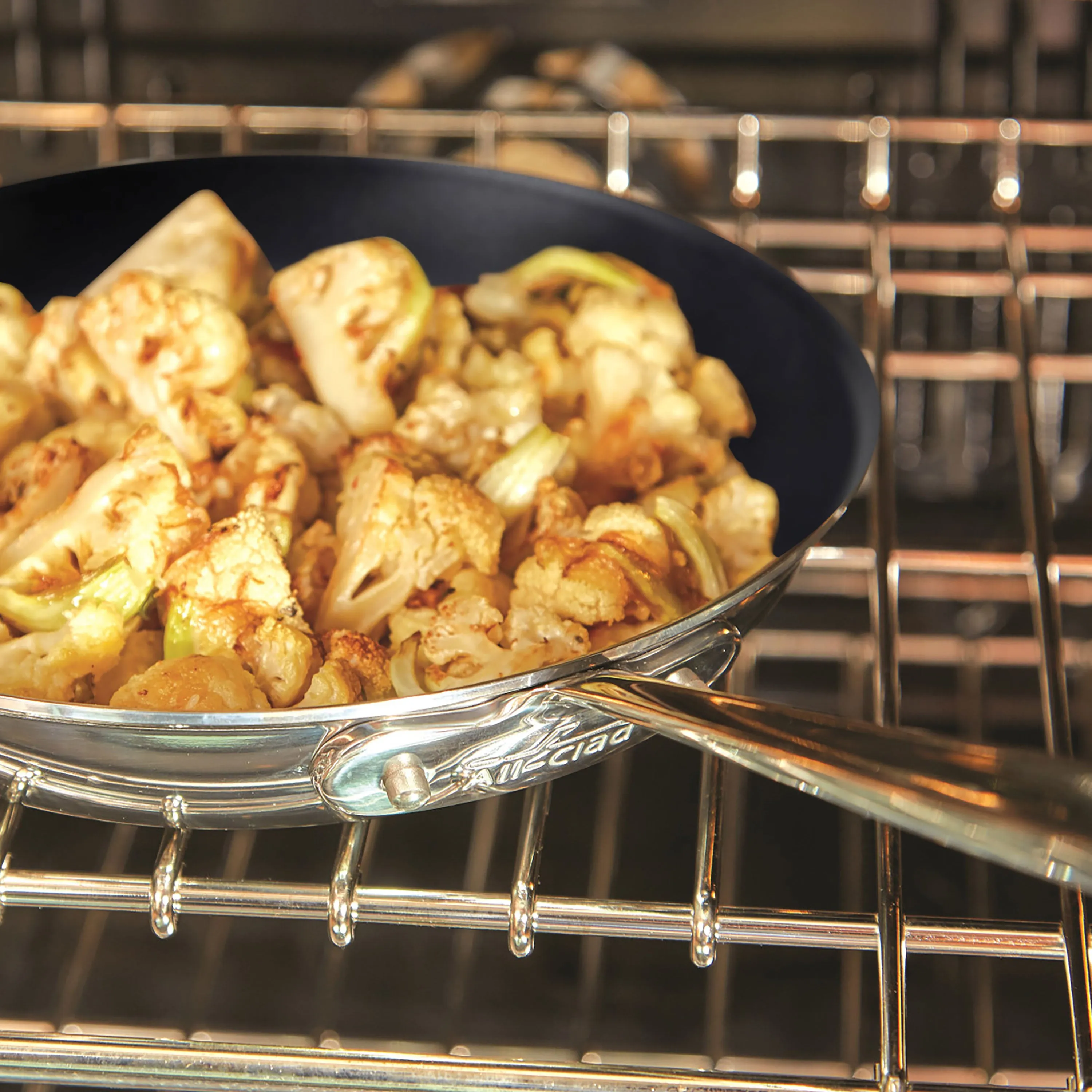 All-Clad d3 Stainless 10" Nonstick Fry Pan