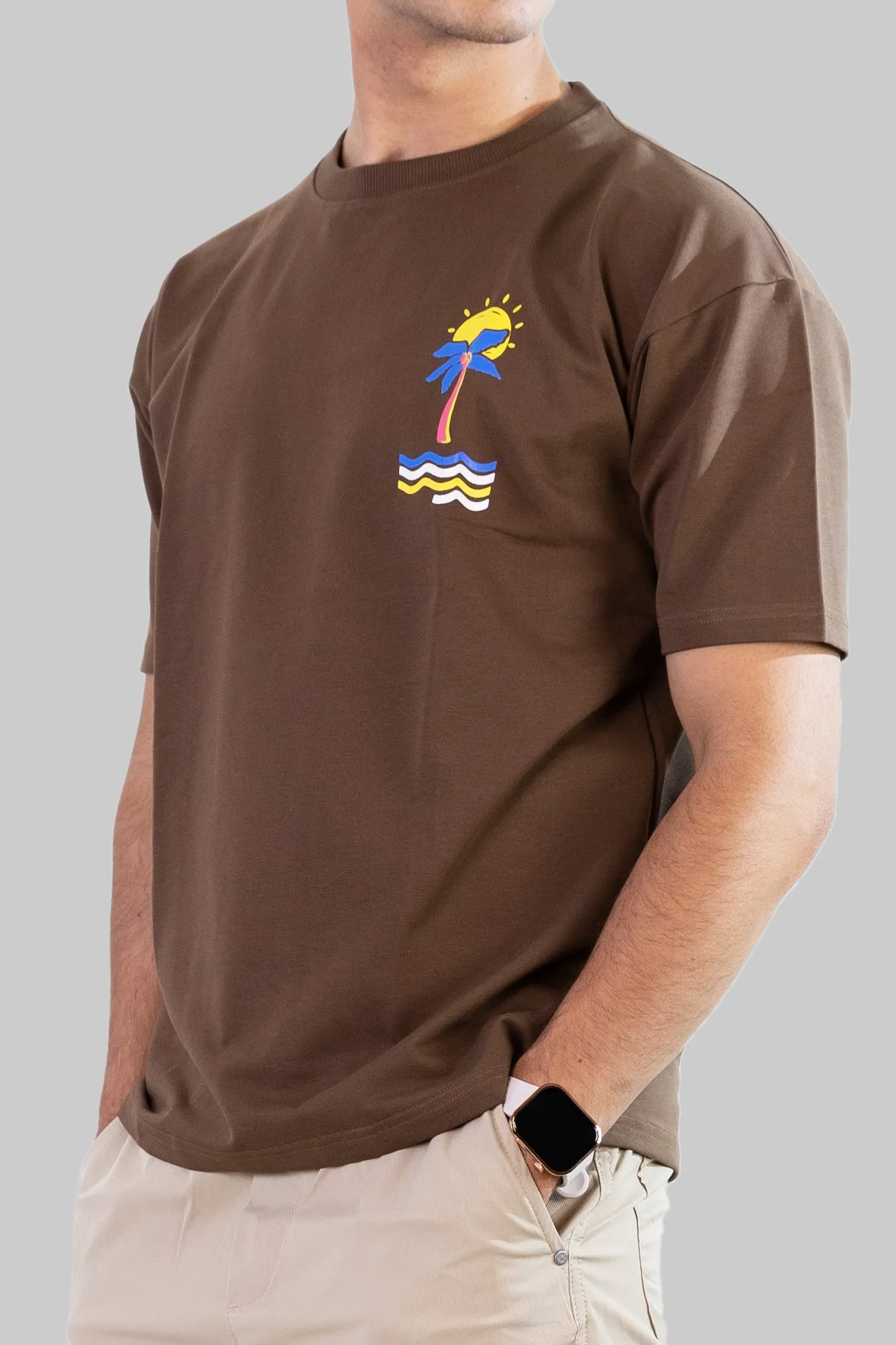 Beach head T-shirt: Brown