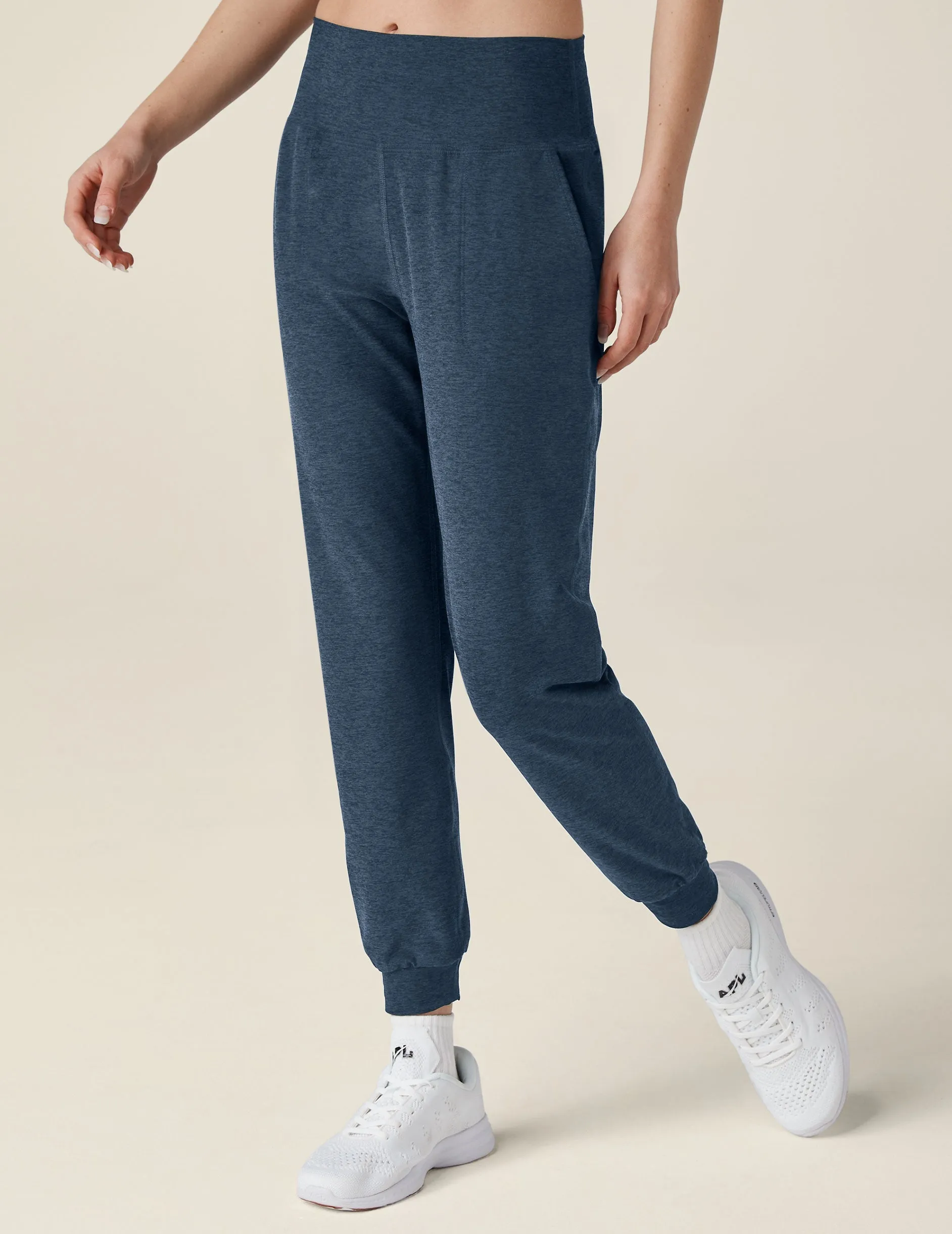 BEYOND YOGA SPACEDYE MIDI JOGGER NOCTURNAL NAVY