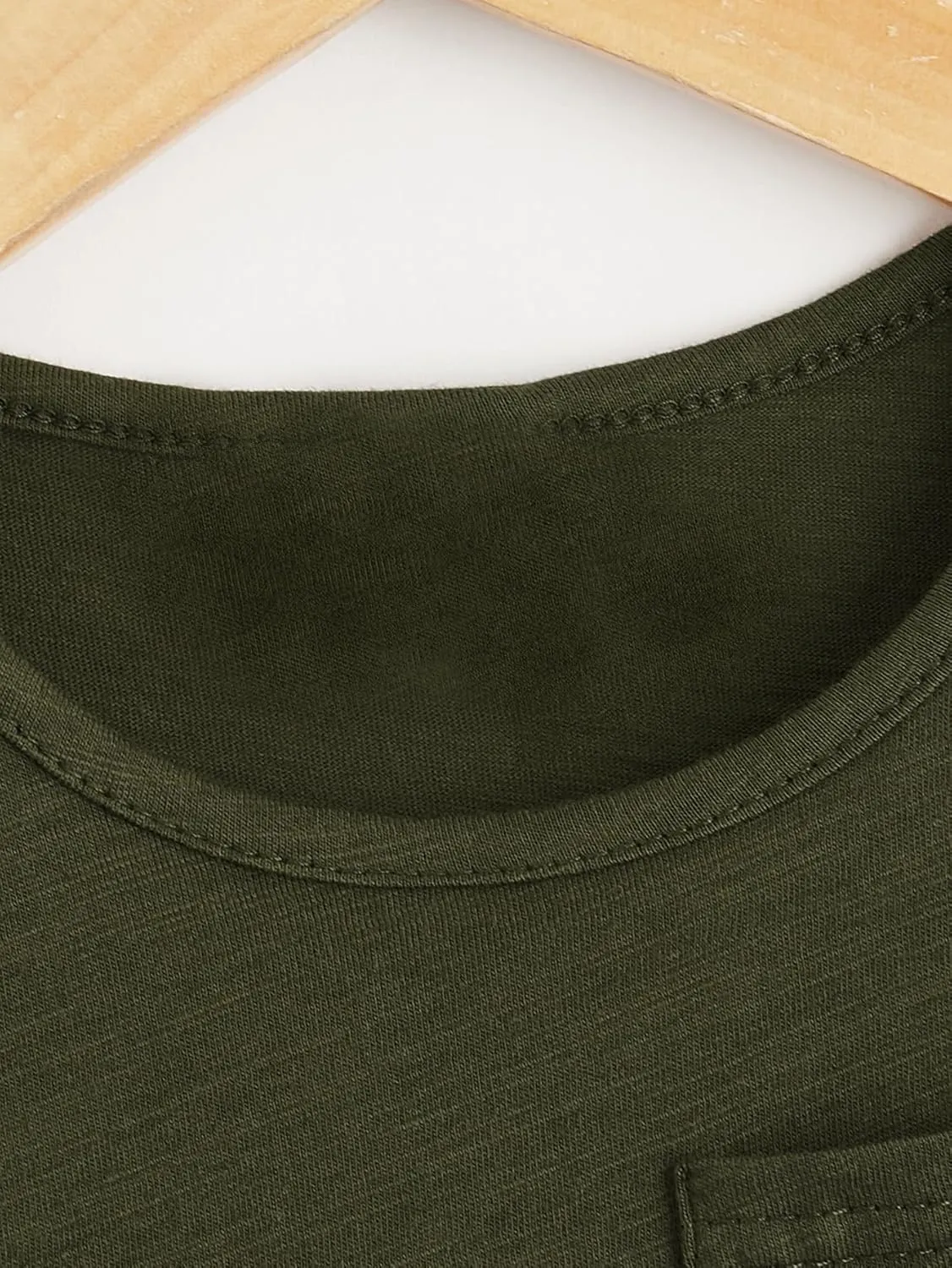 Floerns Boy's 3 Pcs Sleeveless Crew Neck Pocket Casual Solid Tank Top