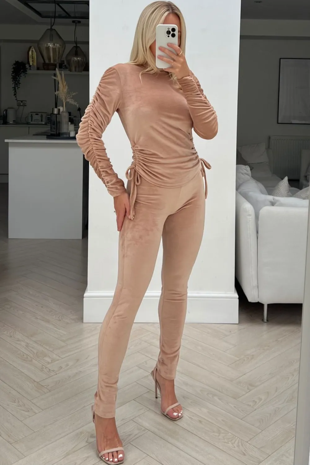 Hayleigh camel velour ruched sleeve loungewear set