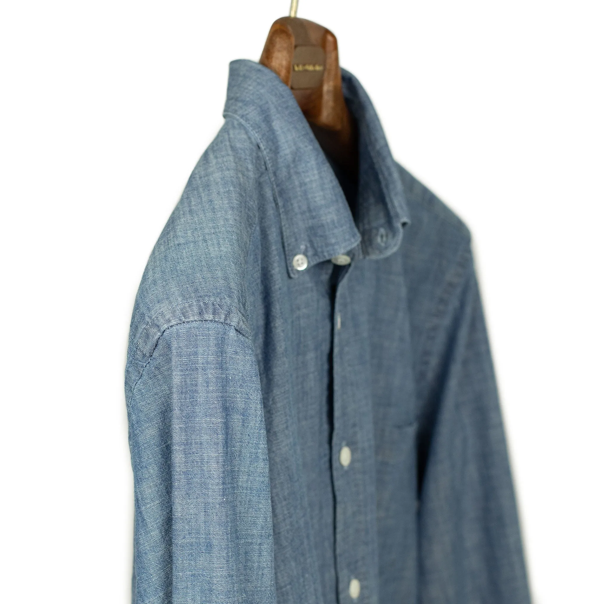Long sleeve shirt in blue cotton chambray