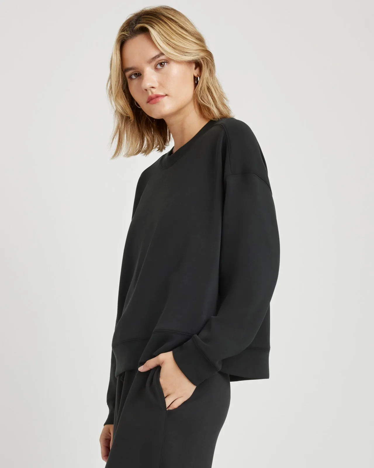 Tammy Scuba Pullover