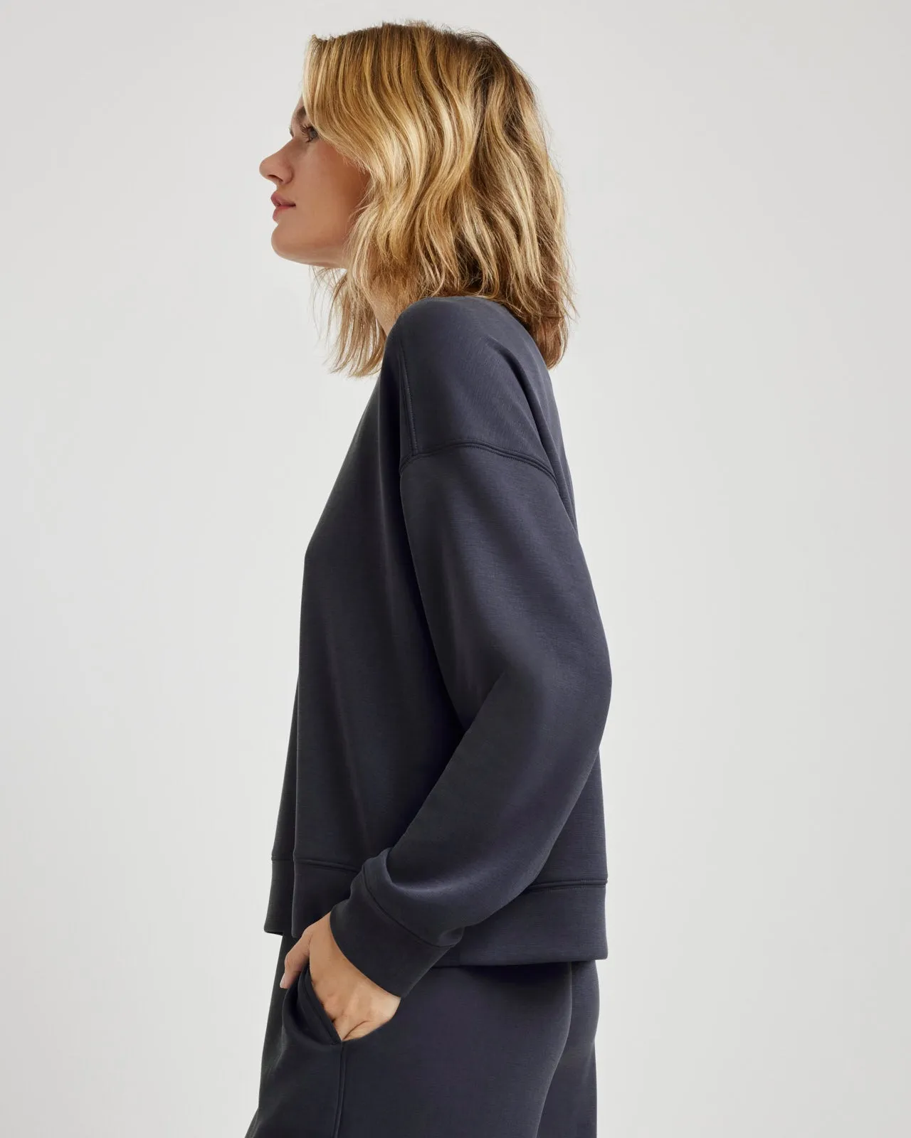 Tammy Scuba Pullover