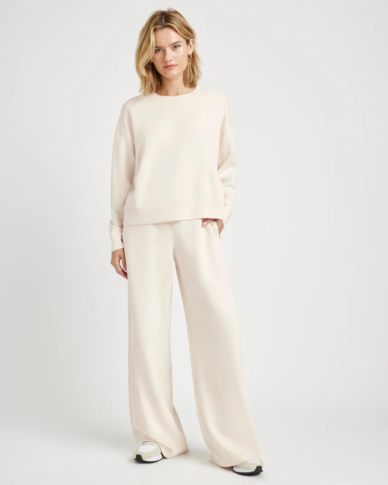 Tammy Scuba Pullover