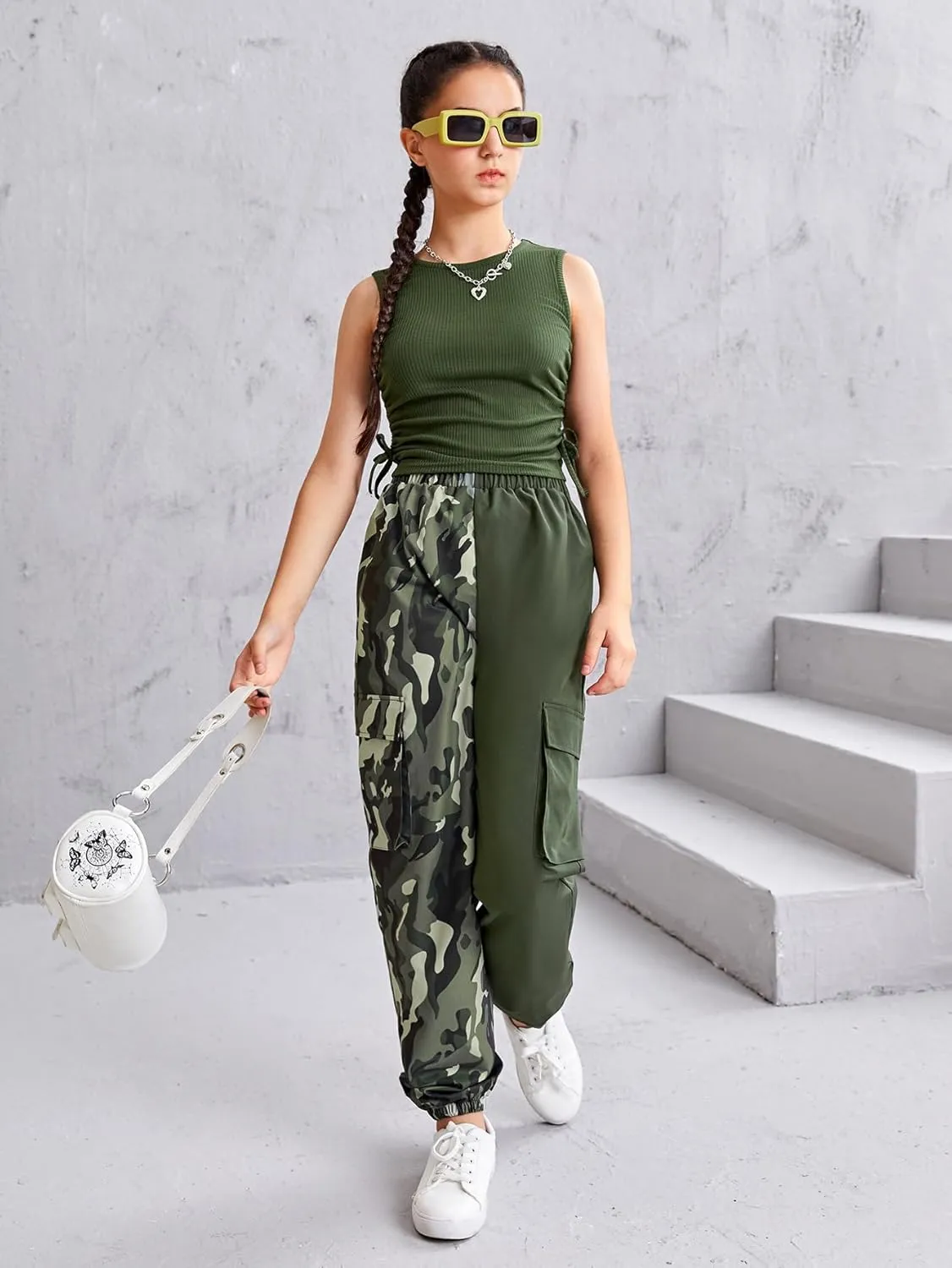 Verdusa Girl's 2 Piece Outfit Ruched Crop Tank Top with Colorblock Cargo Pants