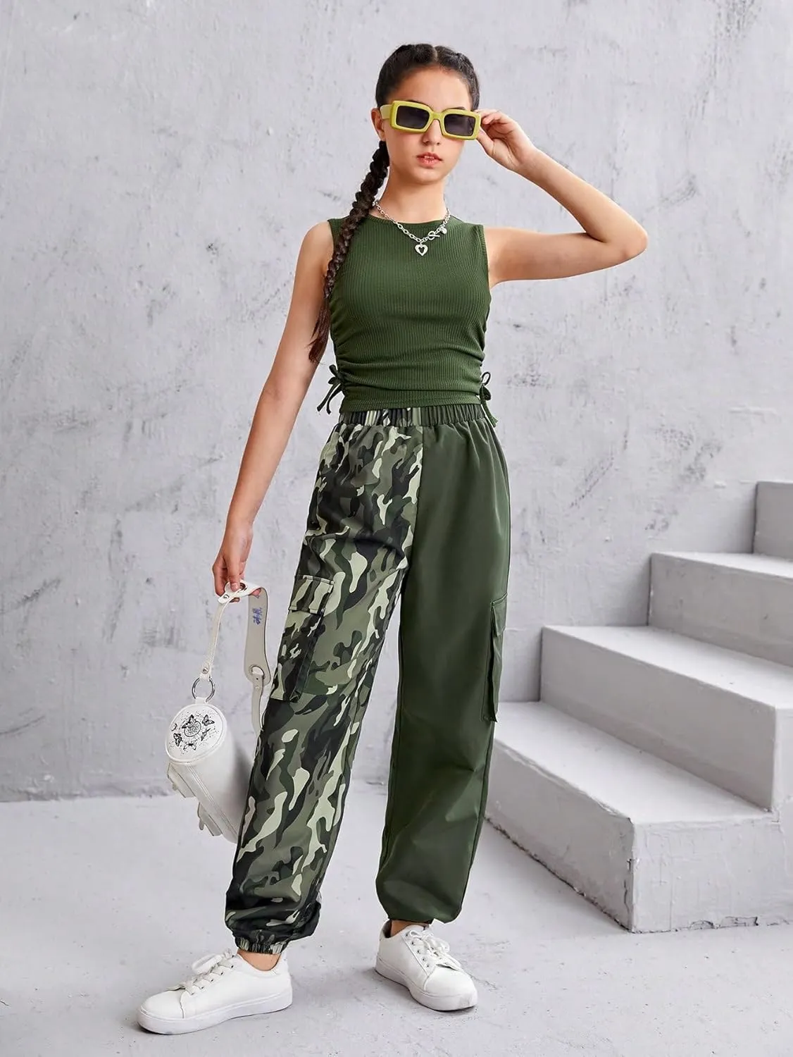 Verdusa Girl's 2 Piece Outfit Ruched Crop Tank Top with Colorblock Cargo Pants