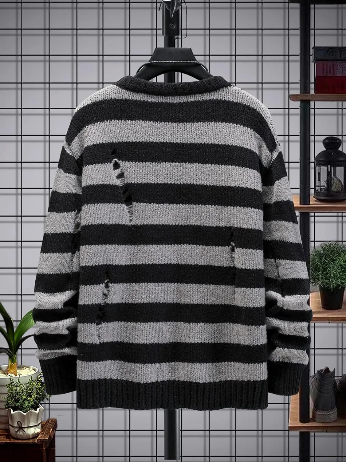 Verdusa Men's Distressed Contrast Binding Round Neck Sweater Striped Long Sleeve Knit Top