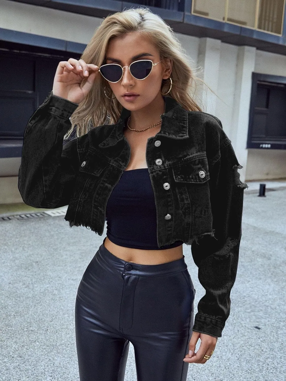 Women's Long Sleeve Short Ripped Distressed Jean Jacket Casual Fashion Boyfriend Style Cropped Denim Coat